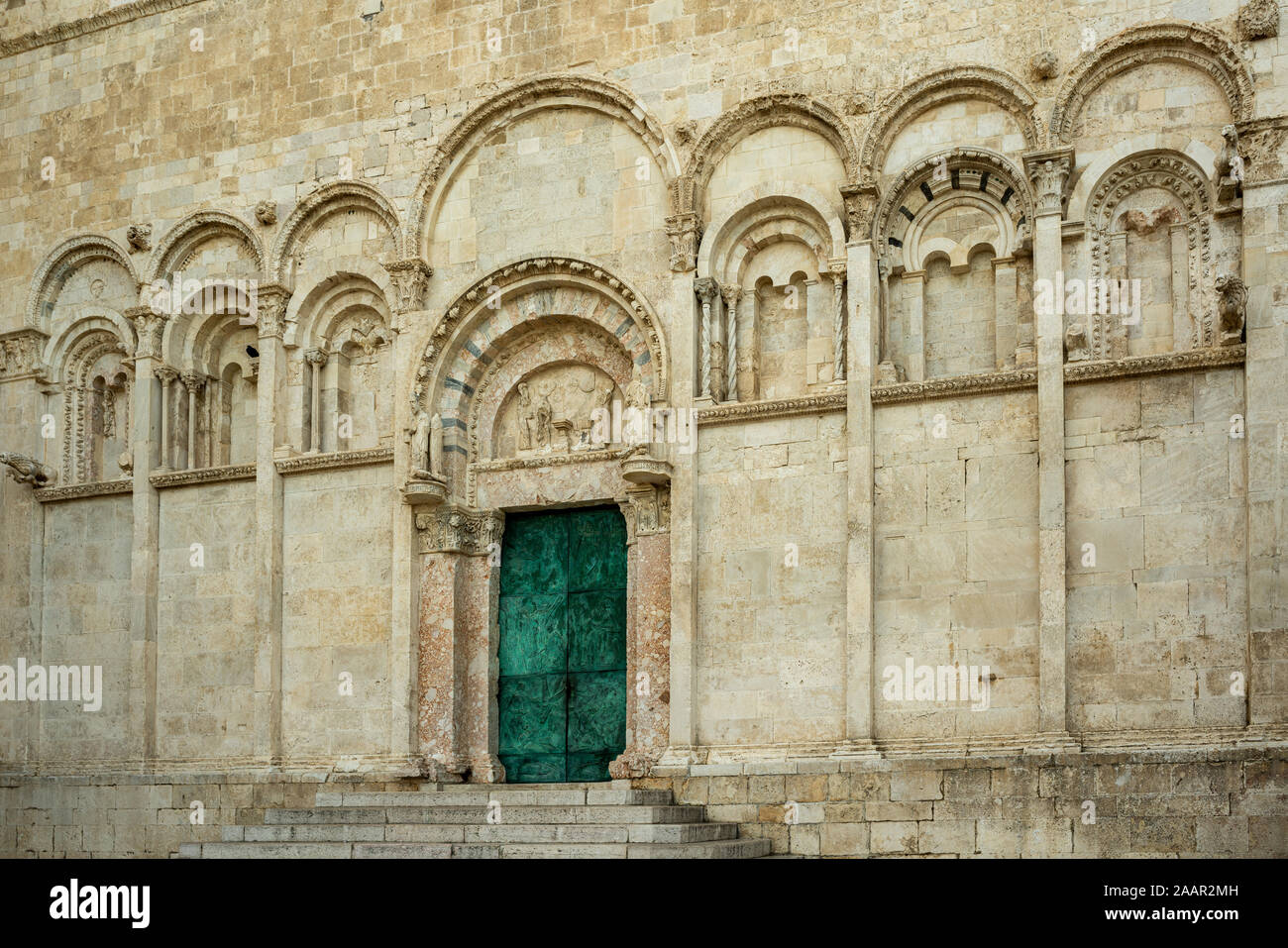 Kathedrale Santa Maria della Purificazione, Termoli Molise Stockfoto