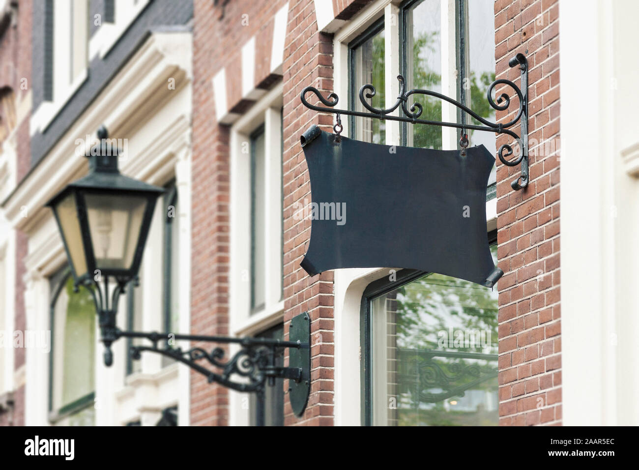 Leere vintage Wall signage Mockup, retro style outdoor Repräsentant mit Kopie Raum für das Firmenlogo Stockfoto