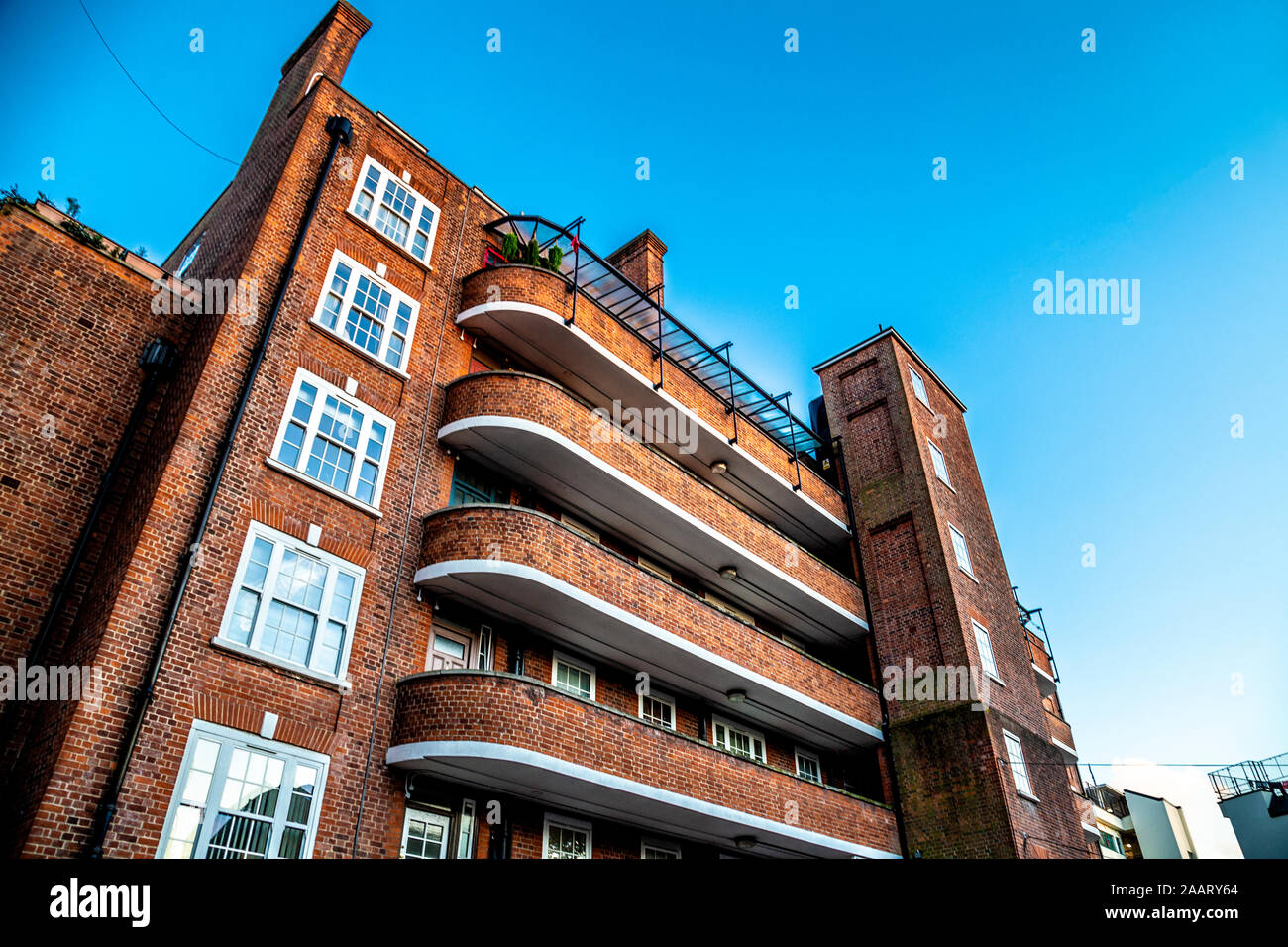 Äußere eines Rates Immobilien Gebäude in London, Großbritannien Stockfoto
