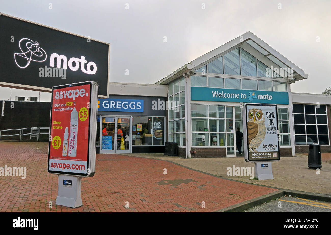 Willkommen in Moto - Hartshead Moor Moto Services, M62 Motorway, Huddersfield, Yorkshire, England, UK, HD6 4JX Stockfoto