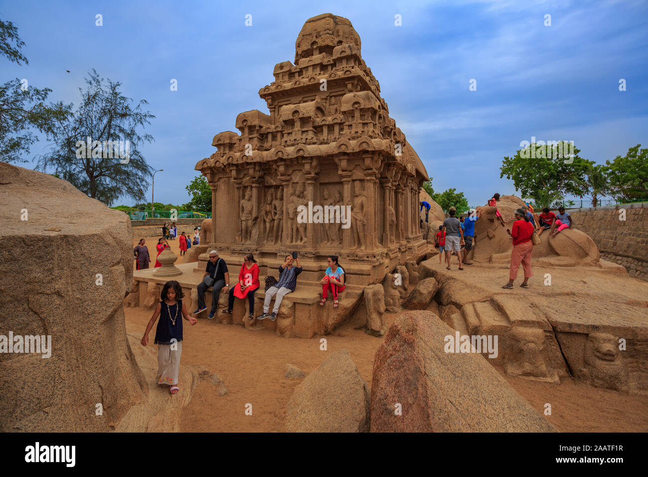 Fünf Rathas (Pancha Rathas) - Die berühmten Tempel von Mahabalipuram (Indien). Die Struktur ist von monolithischen Stein. Stockfoto