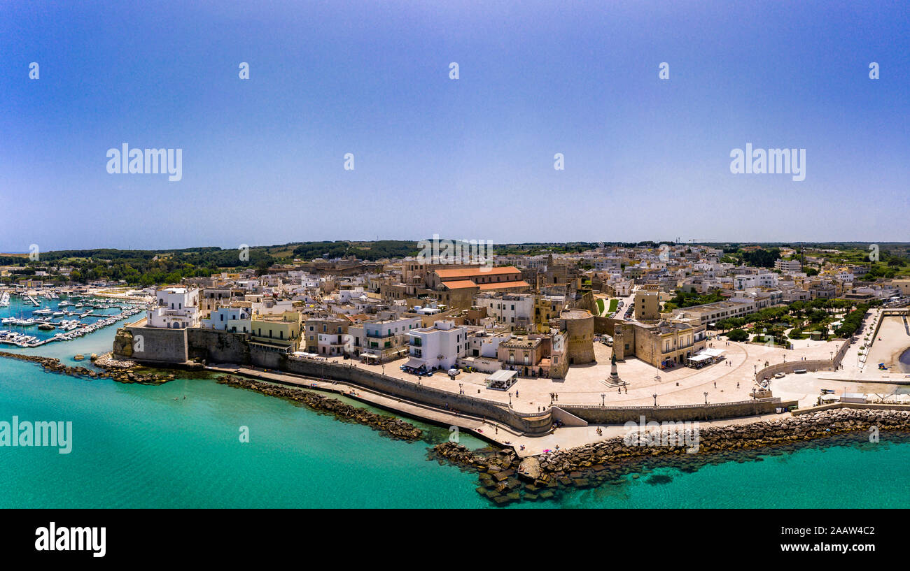 Italien, Apulien, Lecce, Luftaufnahme von Küste Stockfoto