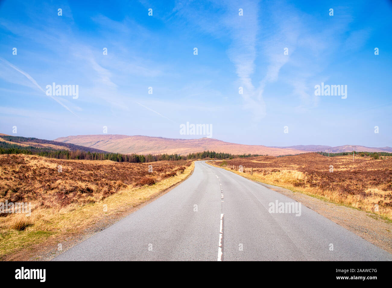 Verringerung der 863 Straße gegen den Himmel, Isle of Skye, Highlands, Schottland, UK Stockfoto