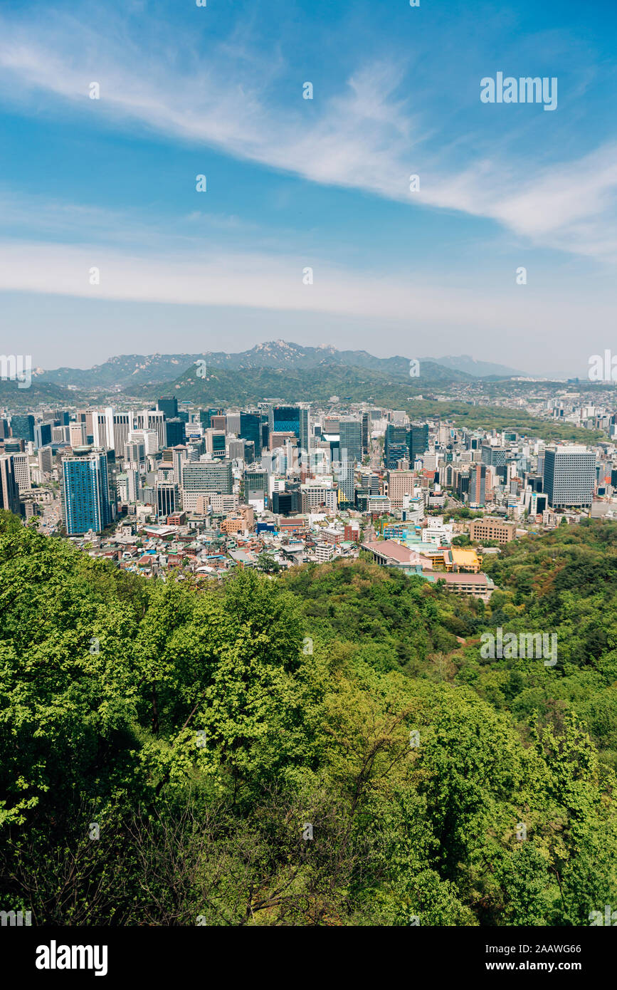 Blick auf die Stadt von Namsan Park, Seoul, Südkorea Stockfoto