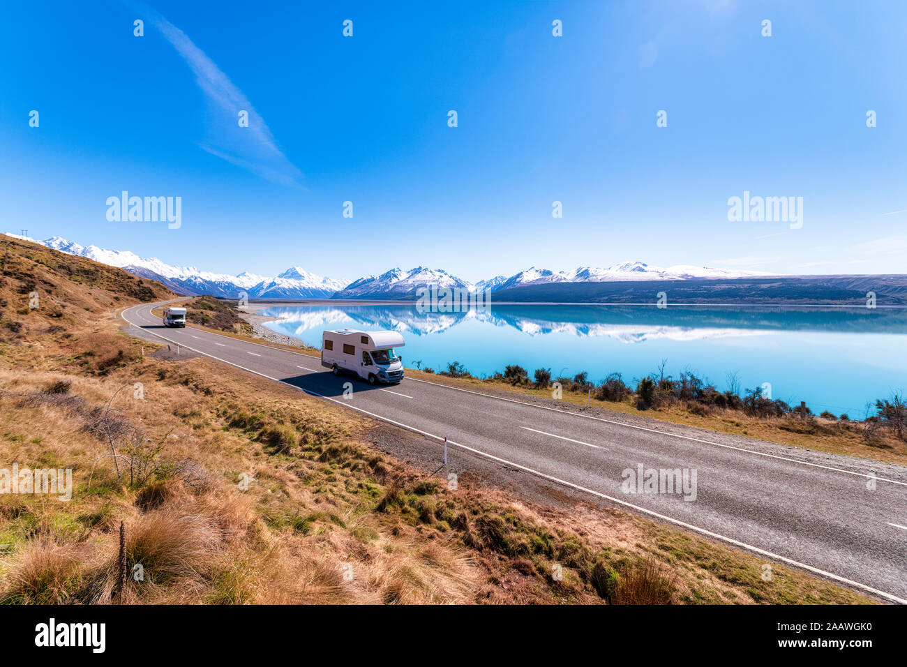 Neuseeland, Südinsel, Motor home Fahrt entlang der Autobahn Umgebung Lake Pukaki Stockfoto