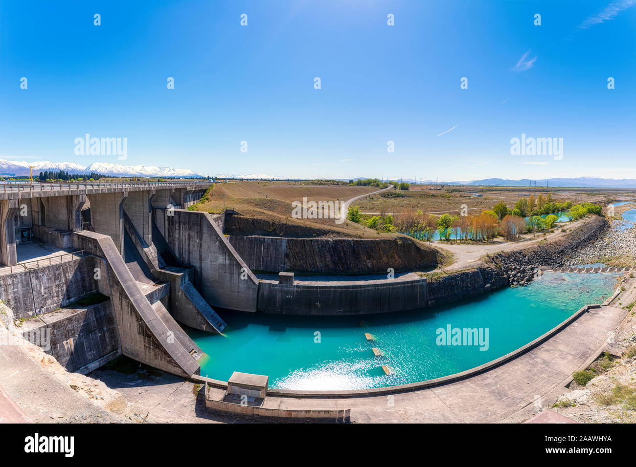 Neuseeland, Südinsel, Lake Ruataniwha Dam und Abfluss in Ohau Fluss Stockfoto