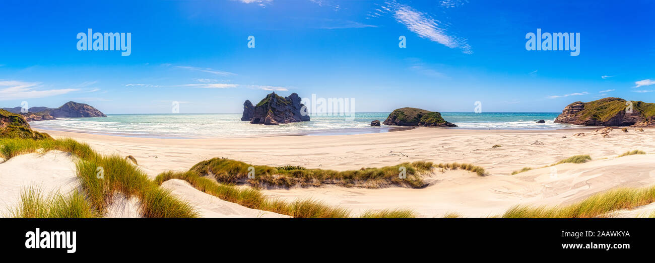Neuseeland, Südinsel, malerischen Blick auf Wharariki Beach Stockfoto