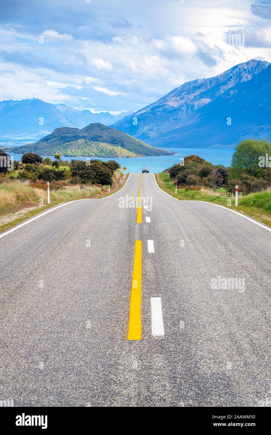 Autobahn in der Nähe von Burnie, Südinsel, Neuseeland Stockfoto