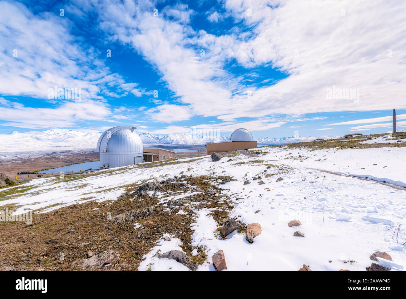 Blick auf den Mount John Universität Observatorium in der Nähe von Lake Tekapo, Südinsel, Neuseeland Stockfoto