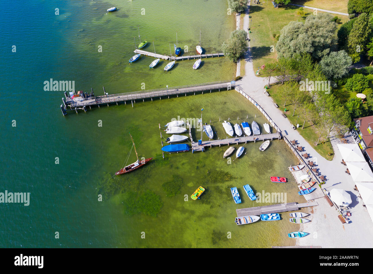 Luftaufnahme von Mole in Utting, Bayern, Deutschland Stockfoto