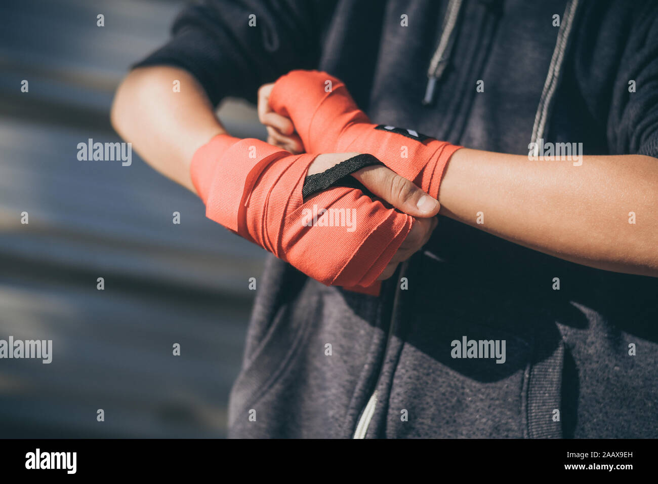 A Boy Boxing Stockfotos und bilder Kaufen Alamy