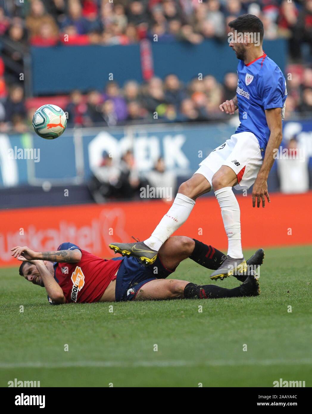 Campeonato de liga Santander. Estadio El Sadar. C.A. Osasuna-Atletic Club de Bilbao. Fran Merida y Kodro Credit: CORDON PRESSE/Alamy leben Nachrichten Stockfoto