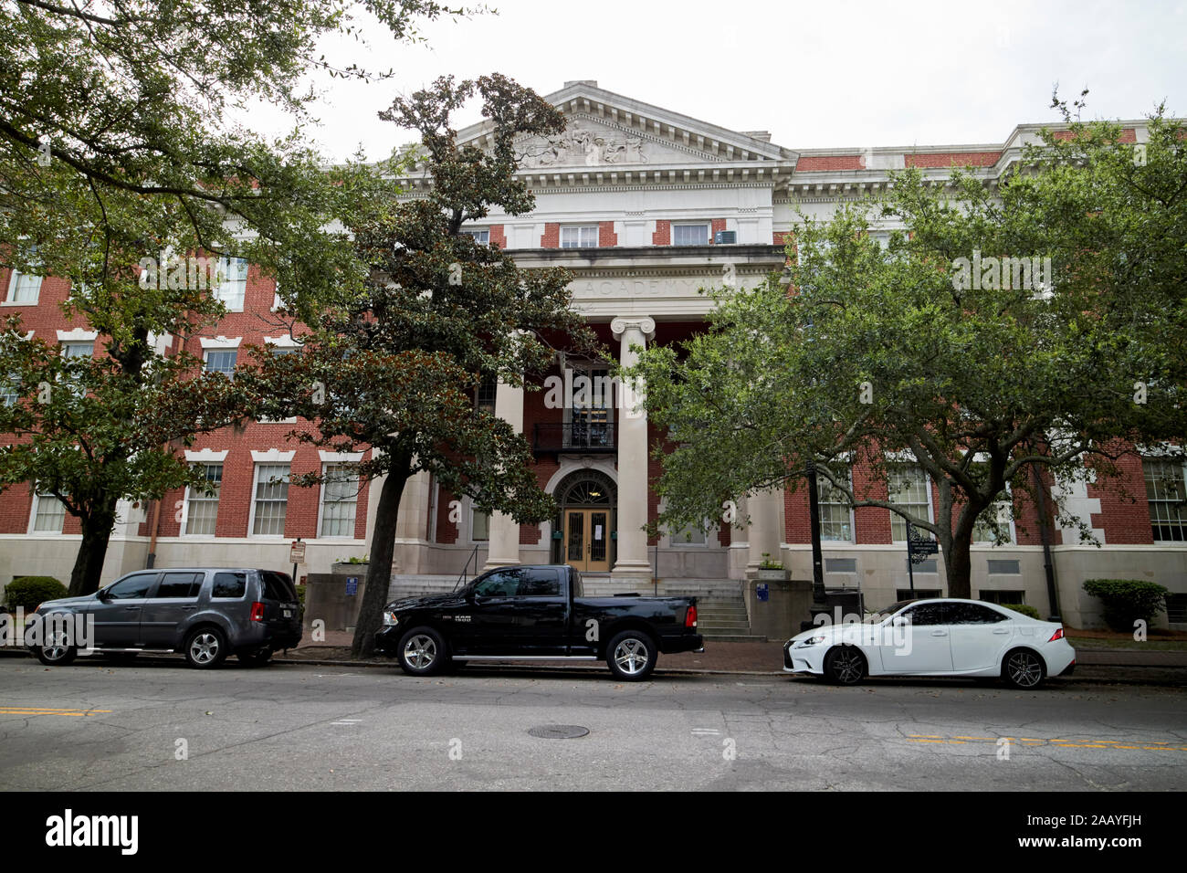 Alte chatham Akademie Gebäude jetzt die Heimat der Chatham County Board of Education Savannah Georgia USA Stockfoto