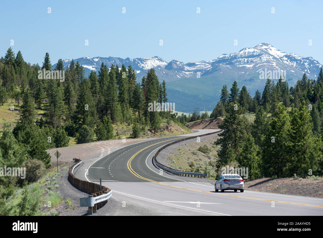 In Richtung Erdbeere Bergen auf der Landstraße 20 in Grant County, Oregon. Stockfoto