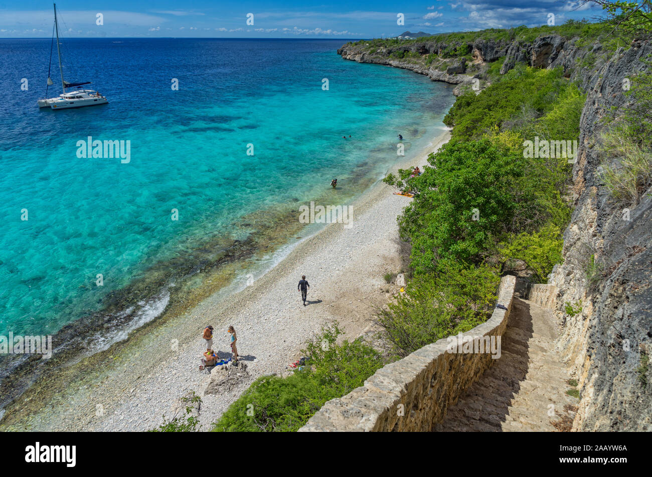 Kralendijk, Bonaire 24. November 2019: Platz 1000 Schritte auf Bonaire ist sehr gut für die Anzahl der Schritte bekannt, nach unten und nach oben. Foto zeigen einen typischen Tag w Stockfoto