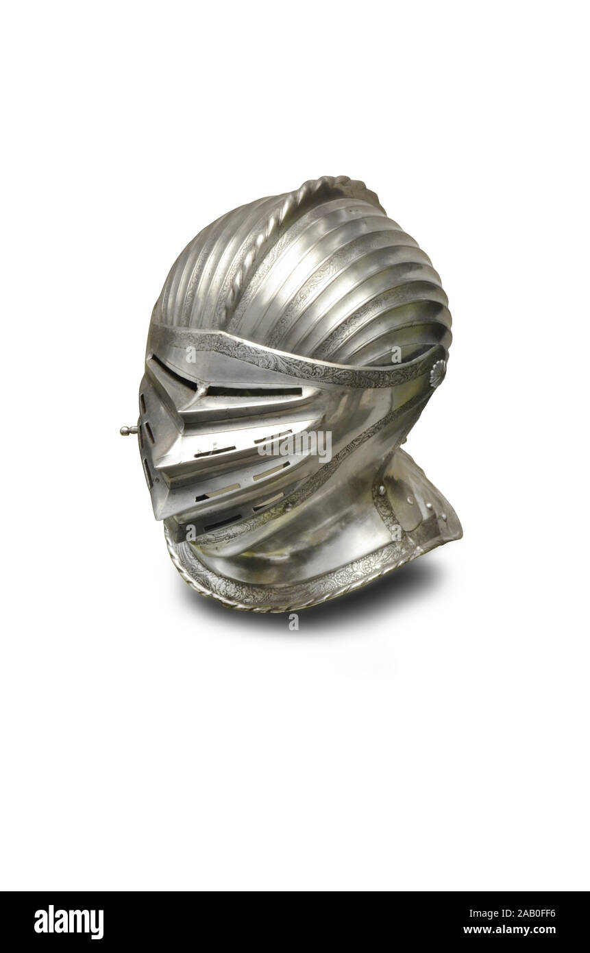 Deutsche batle Helm (armet). Die armet ist eine Art von Helm, der im 15. Jahrhundert entwickelt wurde. Es wurde ausgiebig in Italien, Frankreich, England, Stockfoto