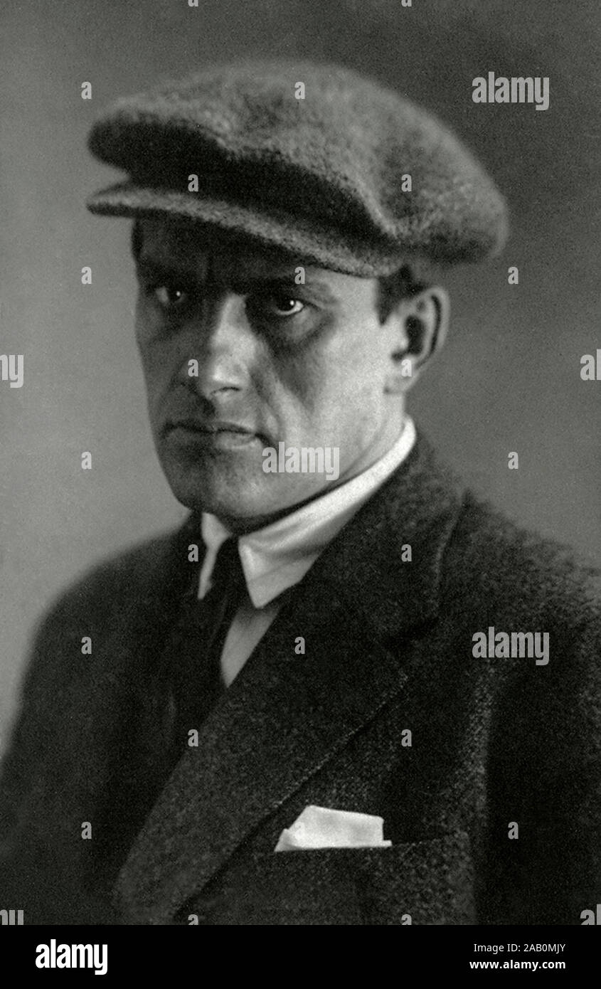 Wladimir Wladimirowitsch Majakowski (1893 - 1930) war ein sowjetischer Dichter, Dramatiker, Künstler und Schauspieler. Stockfoto