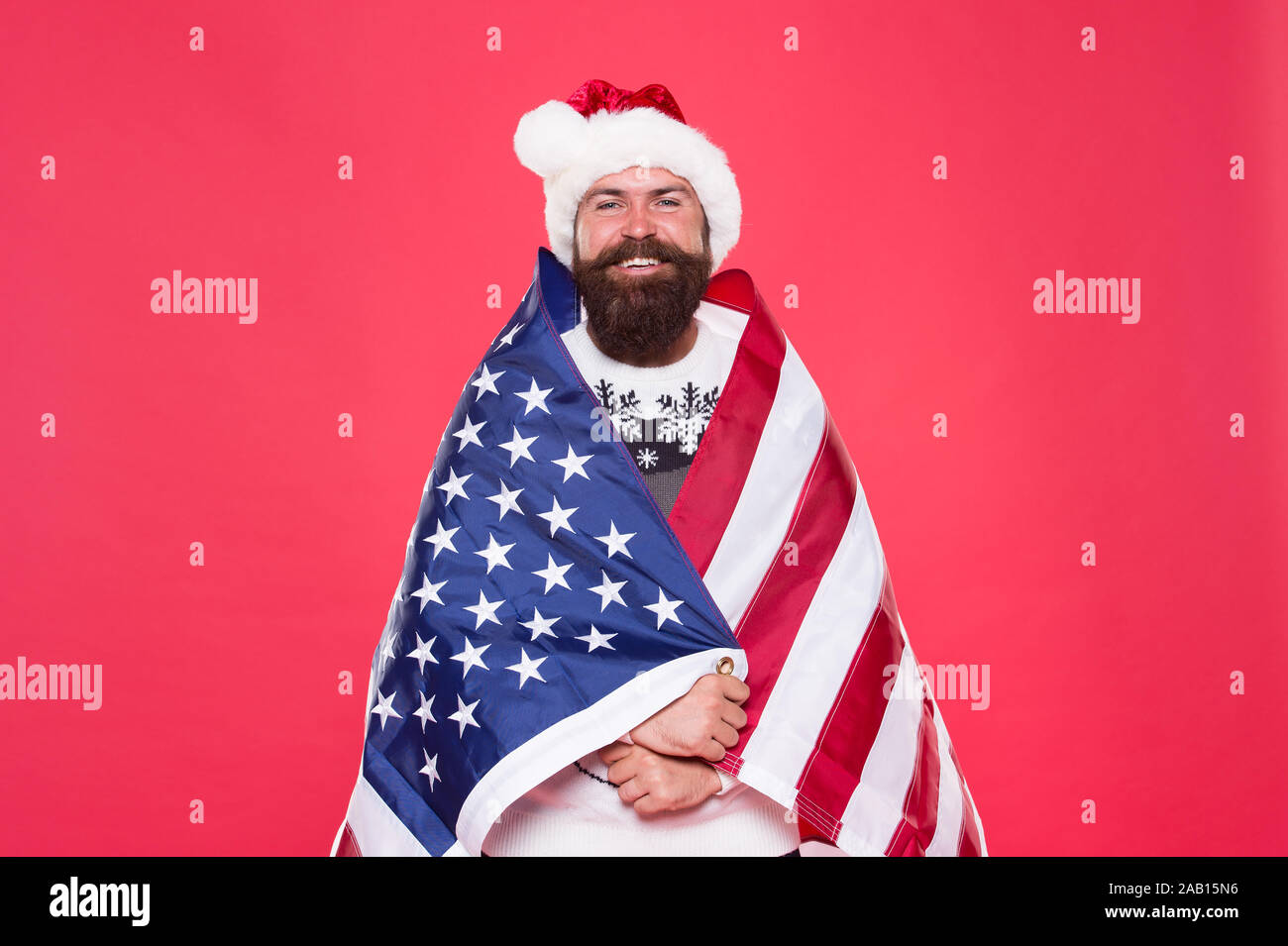 Weihnachtsfeiertag. Guy Weihnachten feiern. Fröhliche Hipster. Patriotismus ist einfach in Amerika zu verstehen. Weihnachten in den Vereinigten Staaten von Amerika. Grüße an alle meine Landsleute. Nationaler Geist. Stockfoto