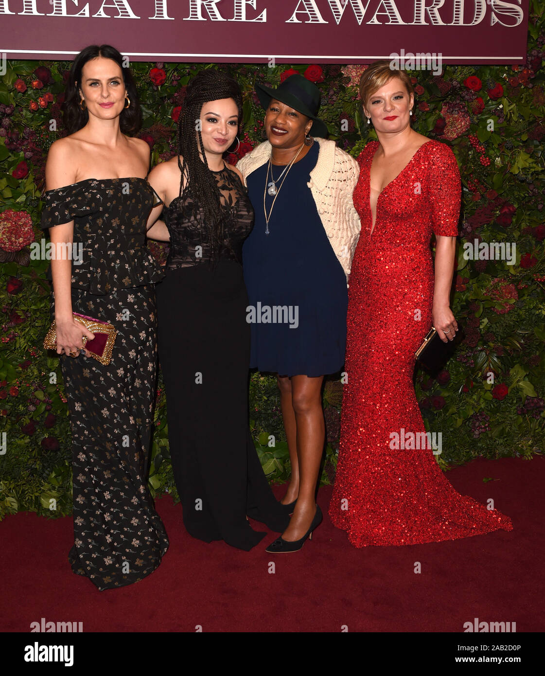 Foto muss Gutgeschrieben © Alpha Presse 079965 24/11/2019 Leanne beste Lynette Linton Clare Perkins Martha Plimpton Die 65. ES Evening Standard Theater Award 2019 an das London Coliseum, London. Stockfoto