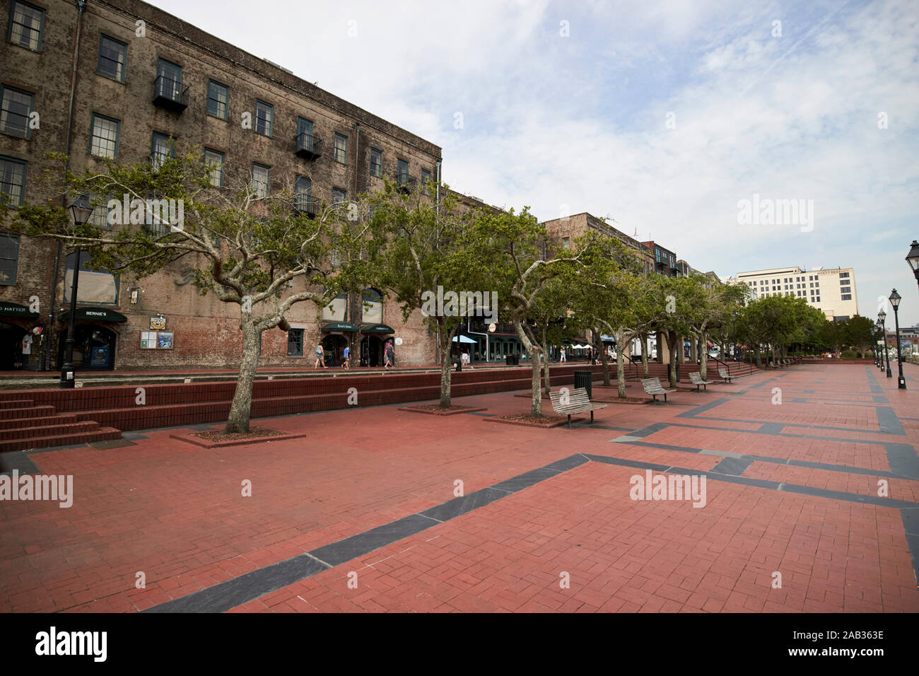 Riverfront Plaza zu Fuß River Street Savannah Georgia USA Stockfoto