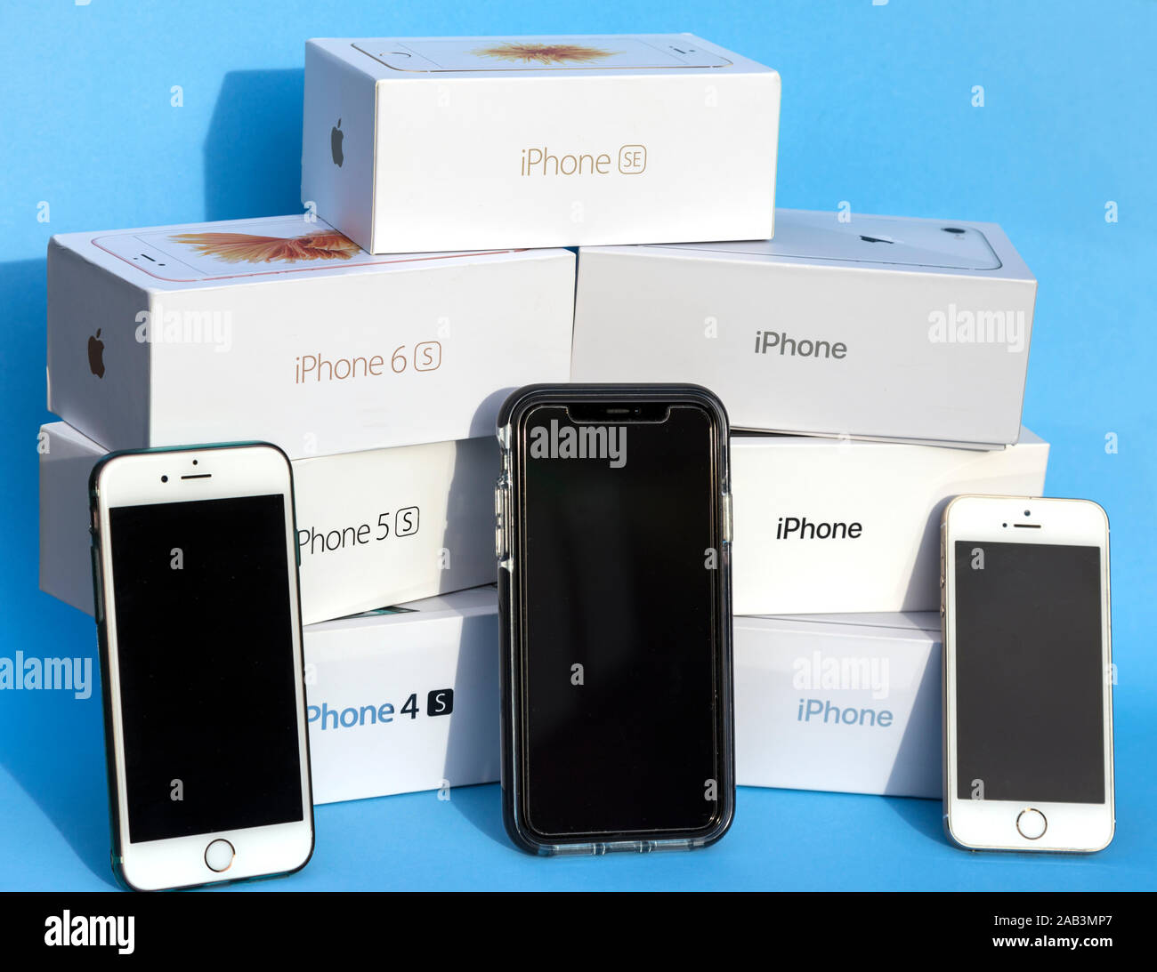 IPhone's und Boxen Stockfoto