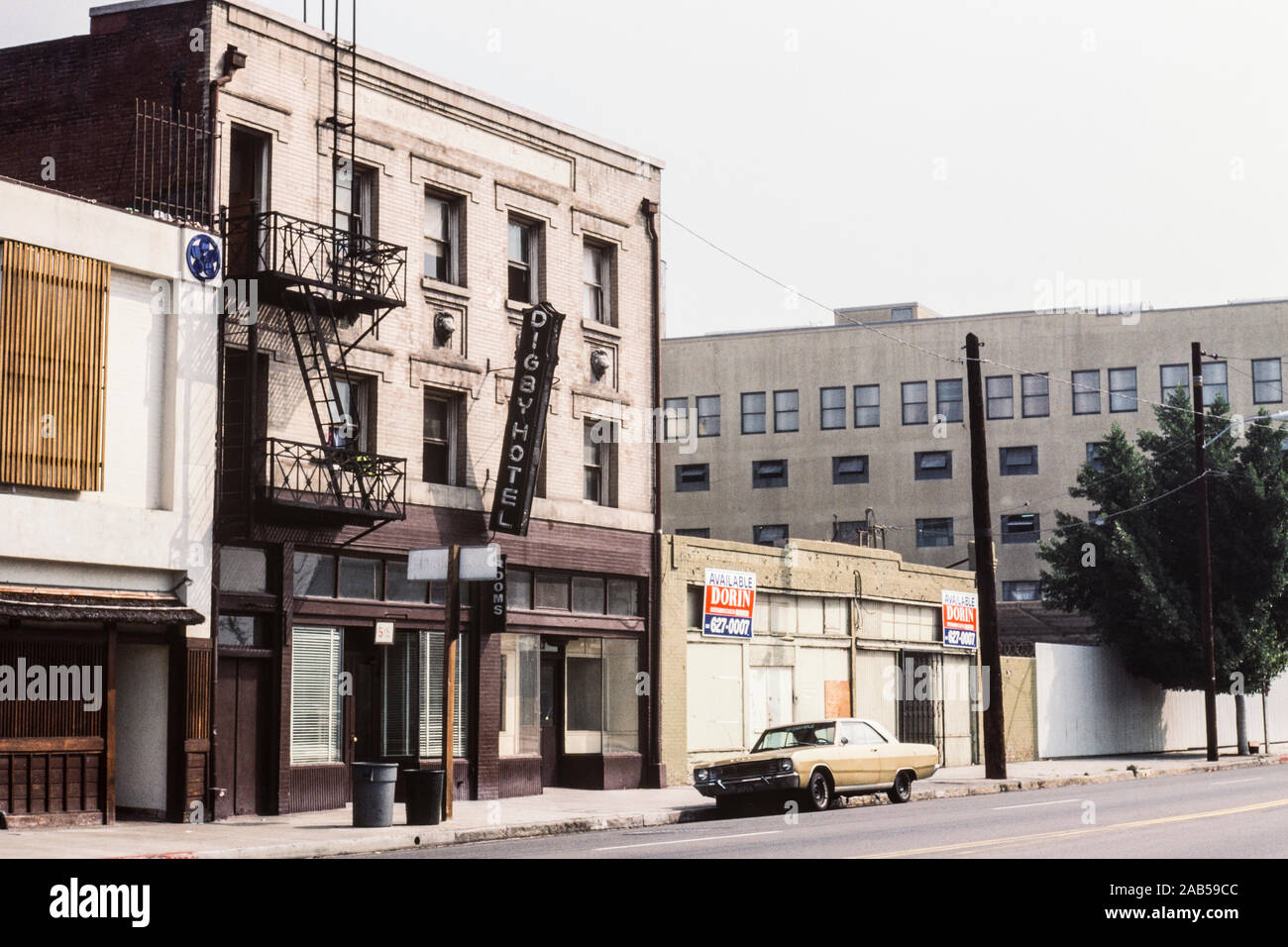 Los Angeles, Kalifornien, USA - 1. April 1984: Vintage Editorial der Digby Hotel in Downtown LA. Stockfoto
