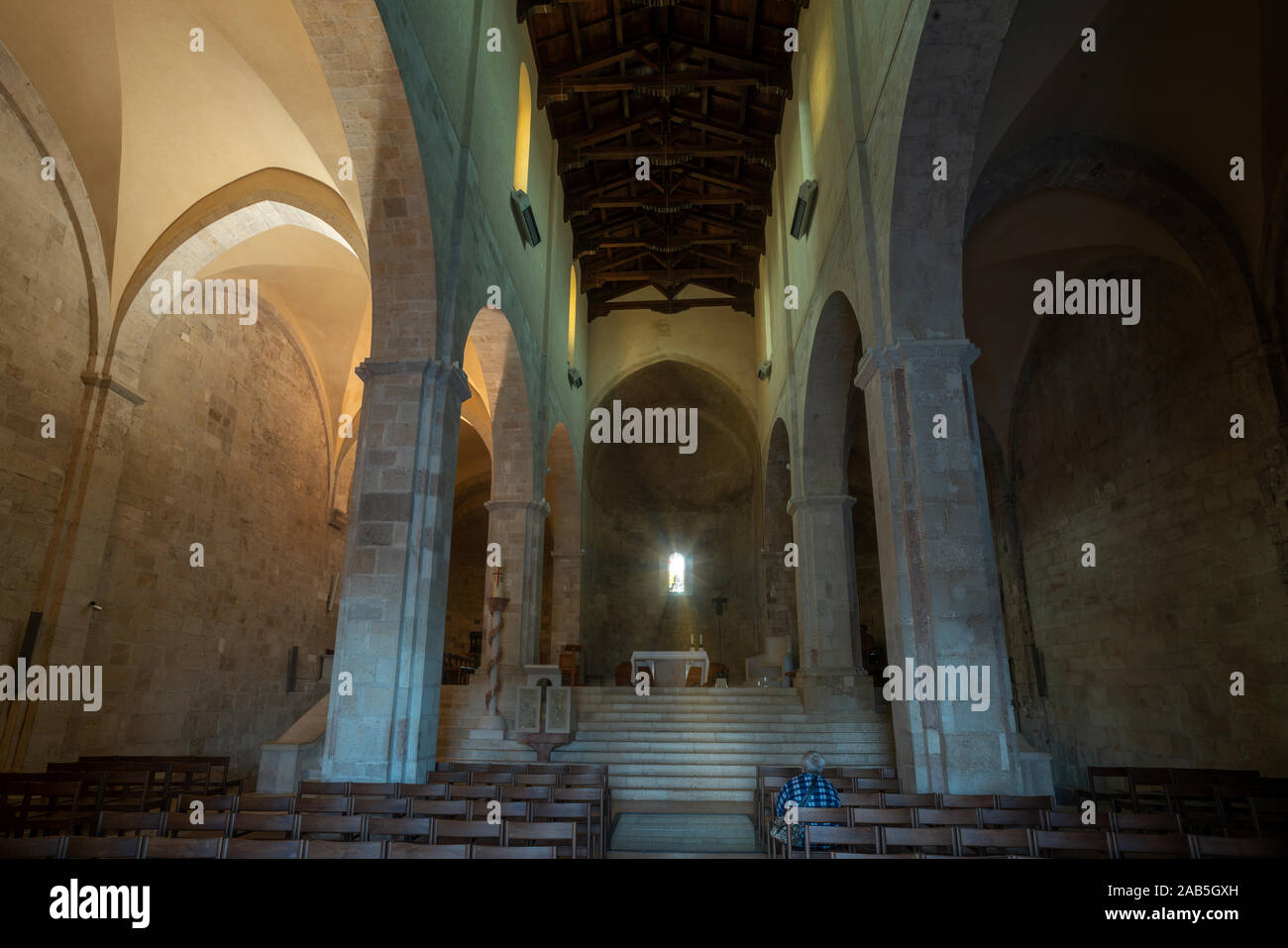 Innenraum der Kathedrale Santa Maria della Purificazione, San Basso. Termoli Molise Stockfoto