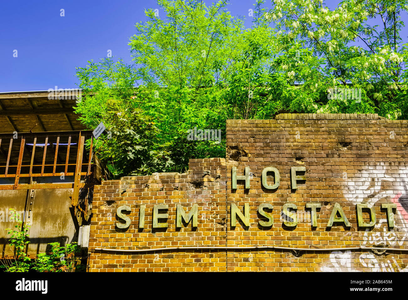 Der ehemalige S-Bahnhof Siemensstadt, Berlin, Deutschland Stockfoto