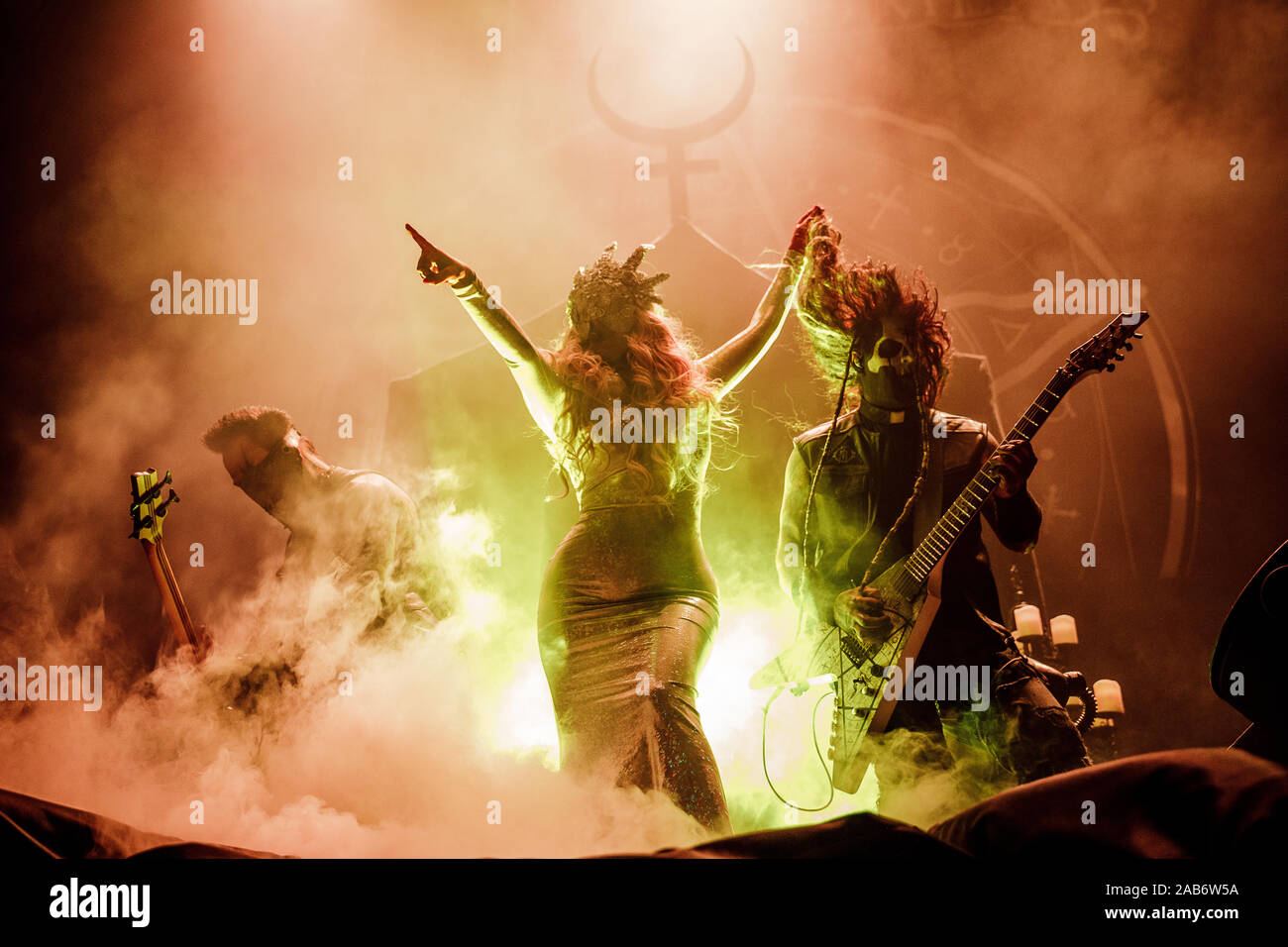 Nottingham, UK. 25. November 2019. In diesem Moment live auf der Bühne am Motorpoint Arena in Nottingham, UK. Credit: Andy Gallagher/Alamy leben Nachrichten Stockfoto