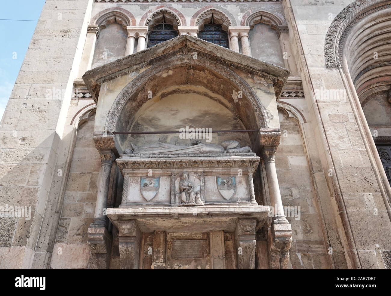 Die Arche von Aventino Fracastoro, Kirche San Fermo Maggiore, Verona, Italien Stockfoto