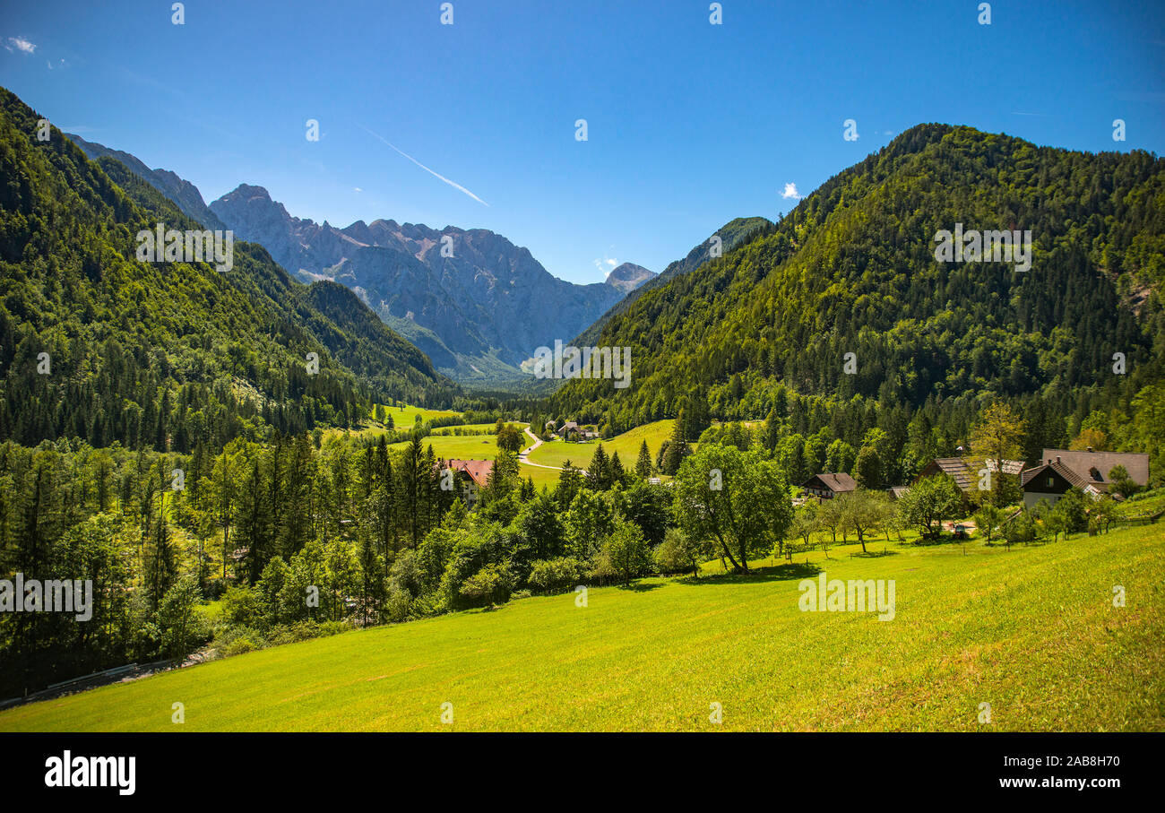 Logar-tal im Sommer, Slowenien Stockfoto