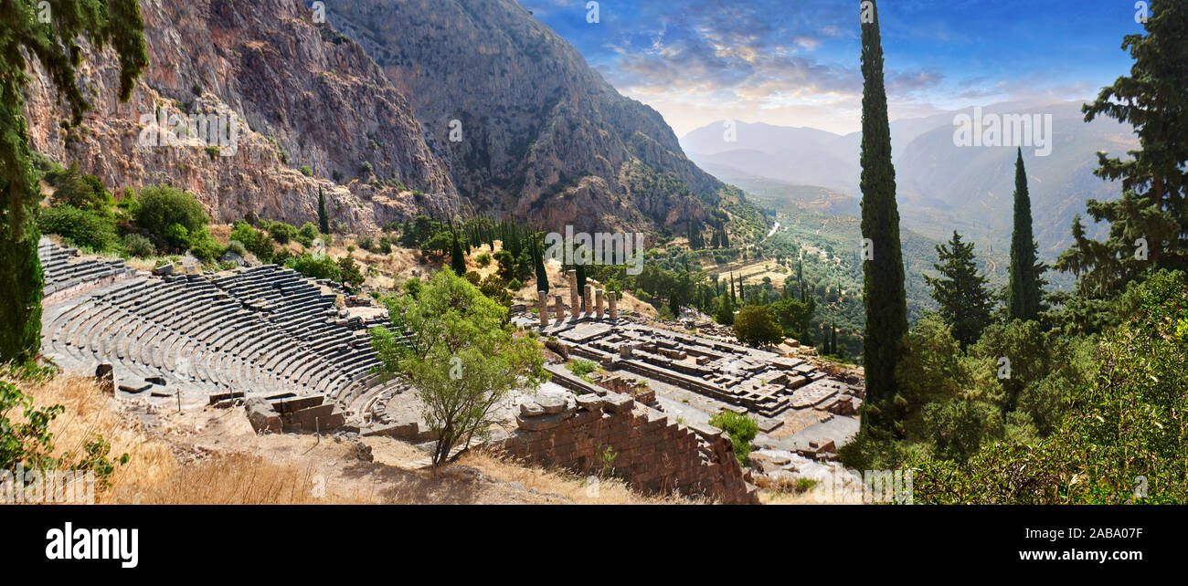 Antike griechische Theater von Delphi, Delphi Archäologische Stätte, Delphi, Griechenland Stockfoto