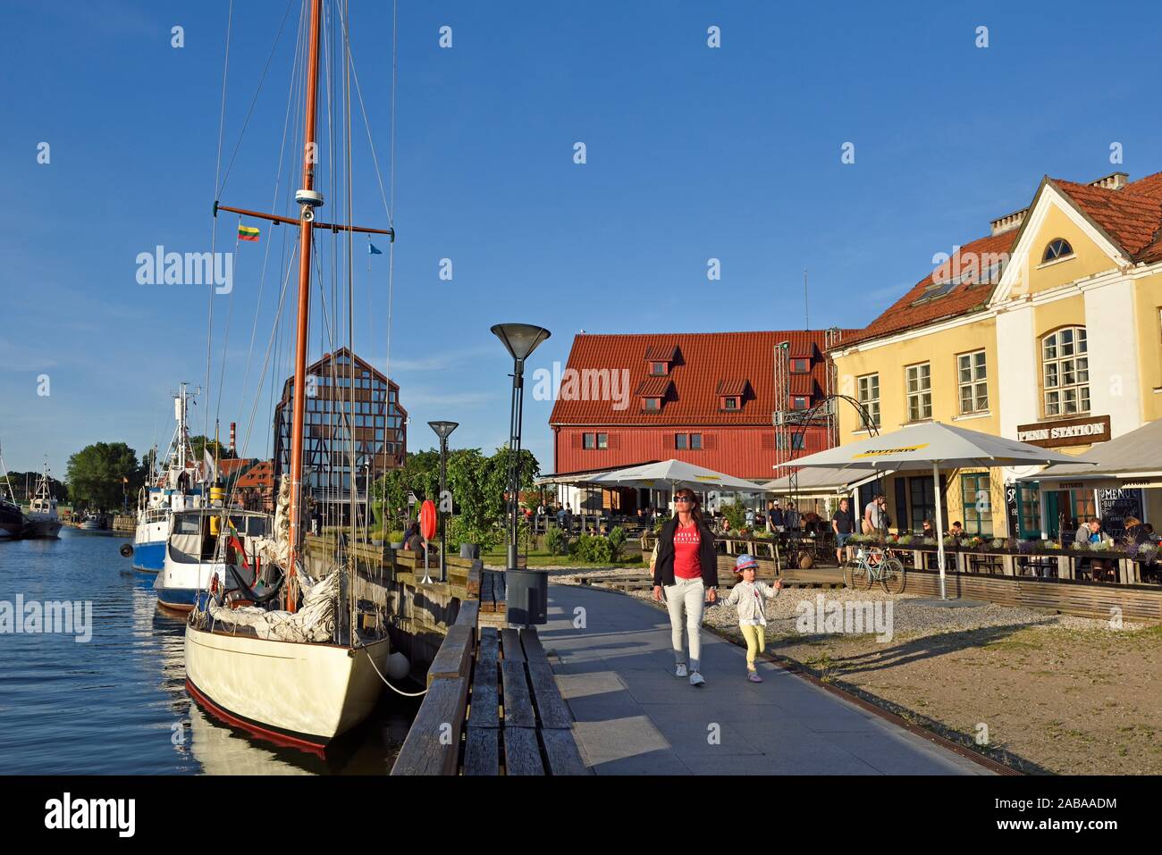 Hafenstadt An Der Ostsee 7 Buchstaben Ostsee Hafen Stockfotos und -bilder Kaufen - Alamy