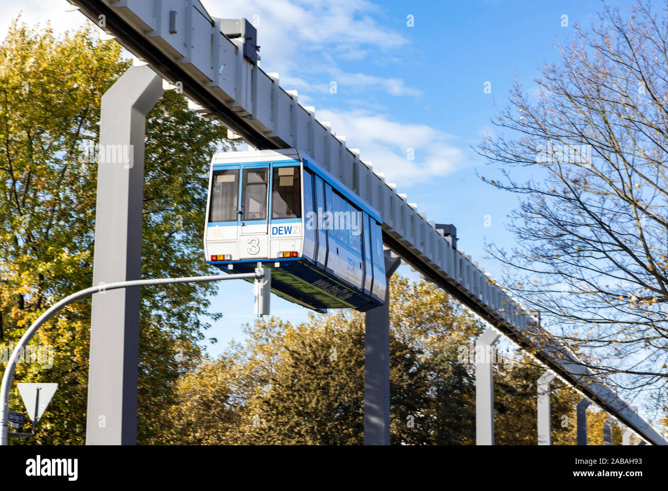 Die Hochbahn an der Technischen Universität Dortmund Stockfoto