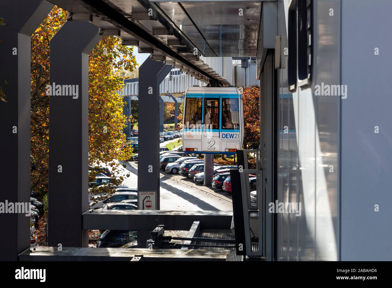 Die Hochbahn an der Technischen Universität Dortmund Stockfoto