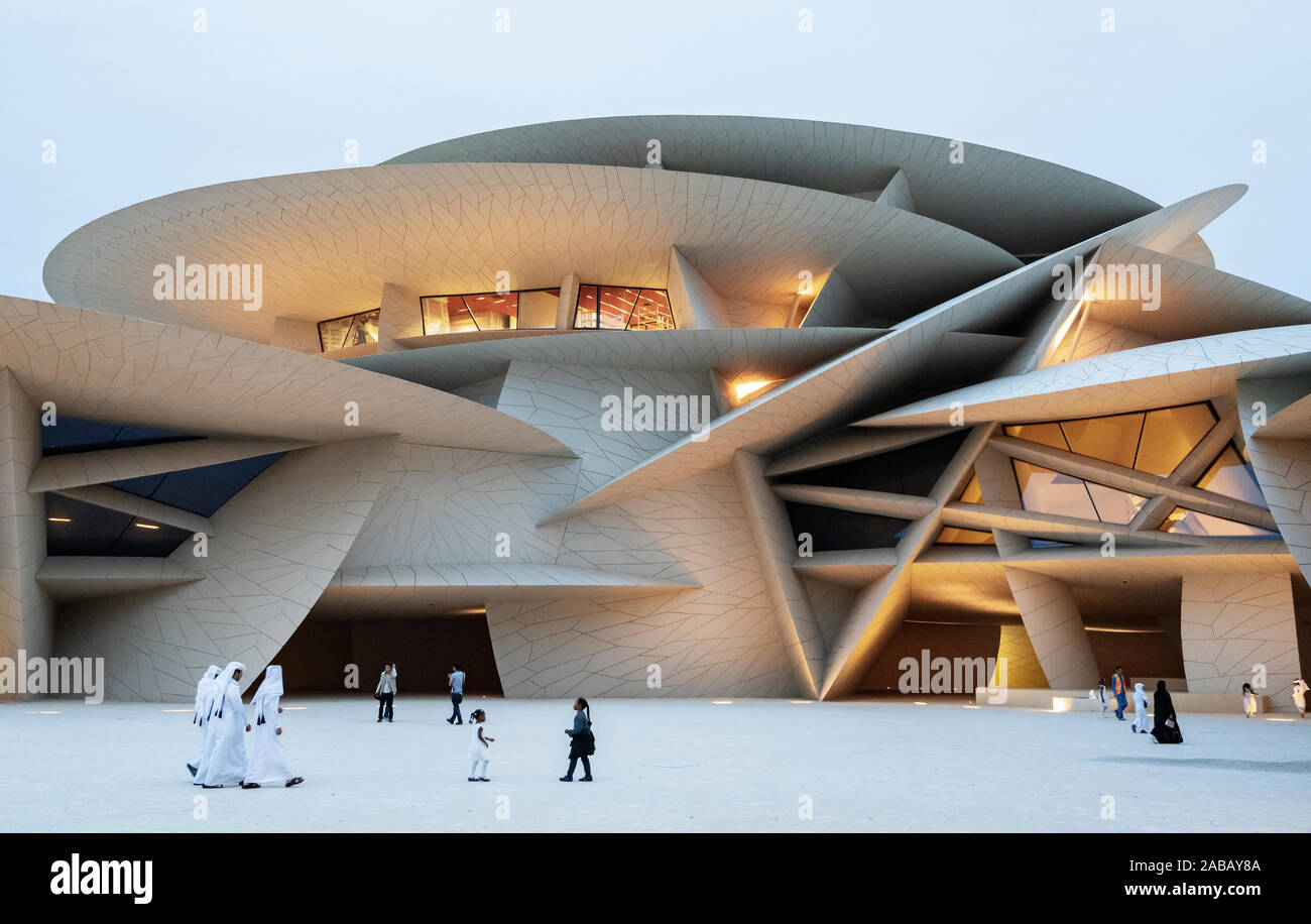 Ansicht der neuen nationalen Museum von Katar in Doha, Katar. Architekt Jean Nouvel. Stockfoto