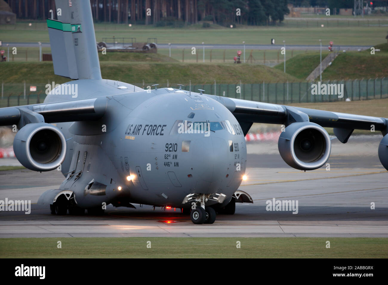 Boeing C-17A Globemaster III 09-9210 cn: P-210 62. AW McChord AFB, Schwerlasttransporter für Fracht und Ausrüstung Stockfoto