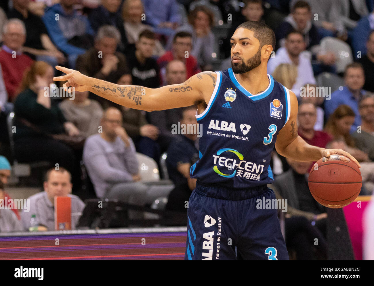 Bonn, Deutschland, 26.11.2019, Telekom Dome, Basketball, Bundesliga, BBL, Telekom Baskets Bonn gegen Alba Berlin: Peyton Siva (Alba) Stockfoto