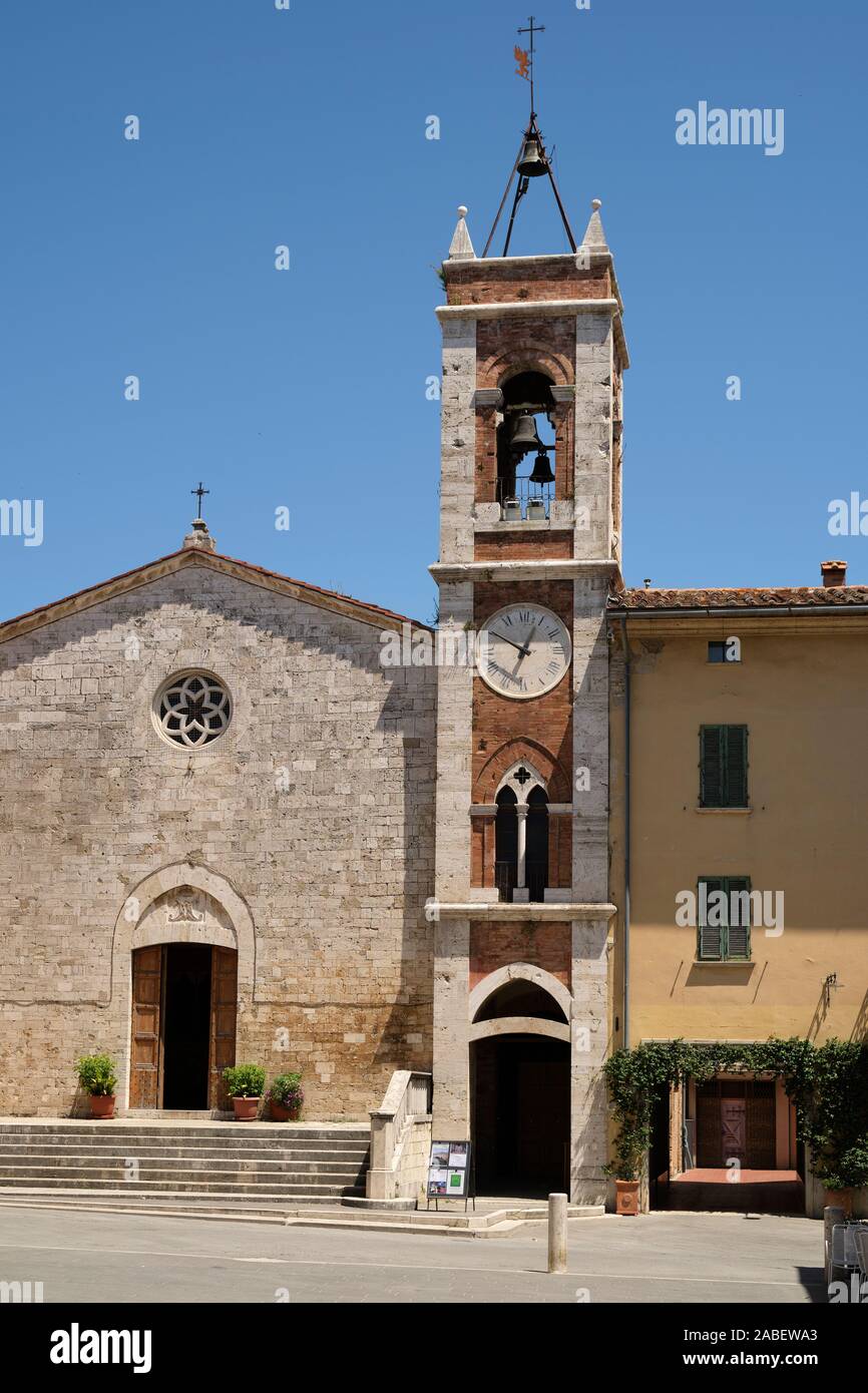 Die Kirche der Madonna di Vitaleta oder die Kirche von San Francesco in San Quirico d'Orcia Toskana Italien Stockfoto
