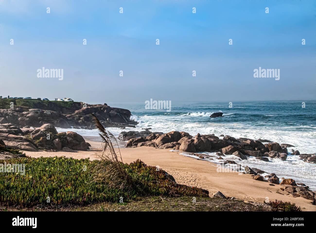 Den Atlantischen Ozean fotografiert an der Mündung des Flusses Douro (Foz do Douro). Porto, Portugal Stockfoto