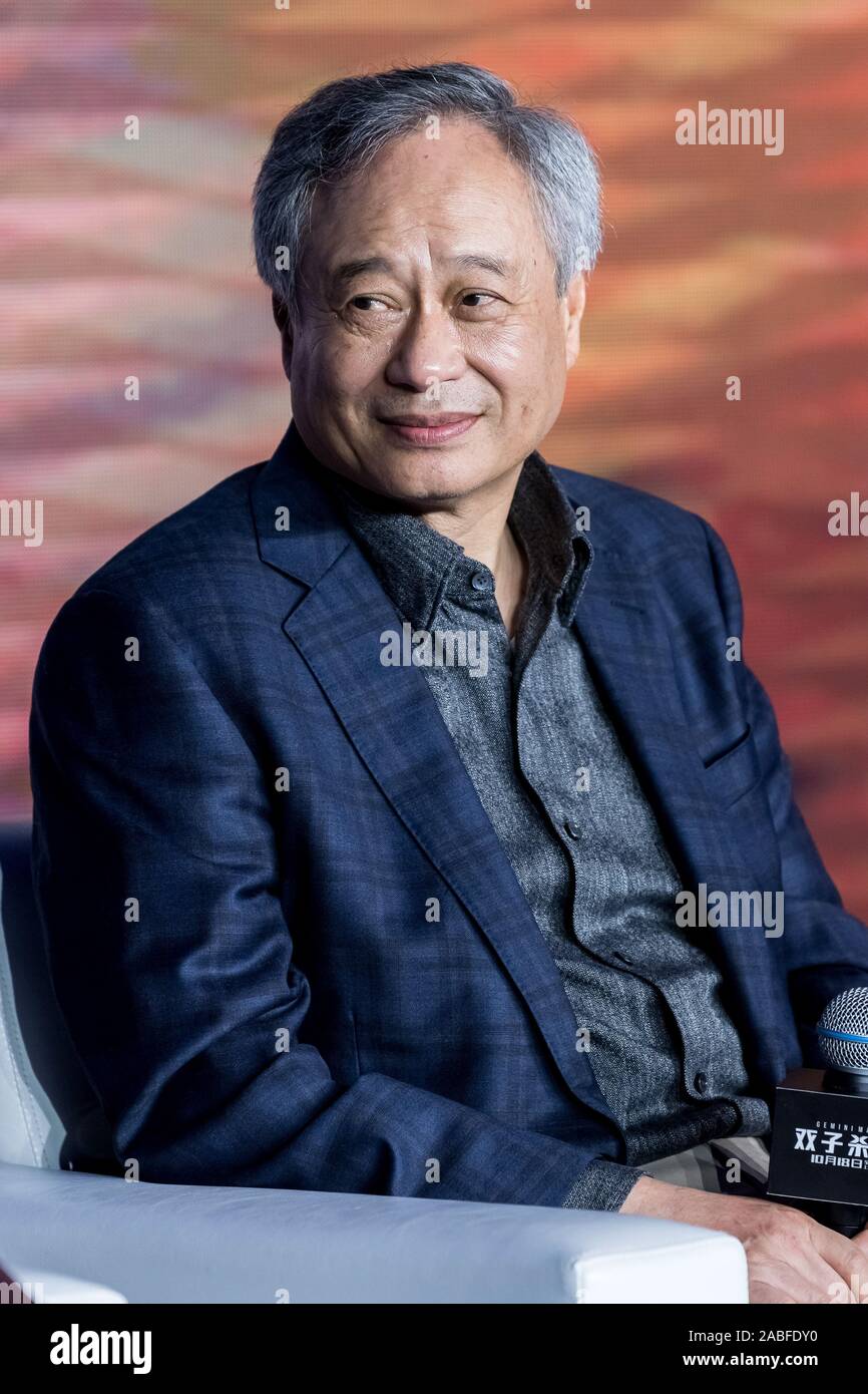 Der Taiwanesische Regisseur Ang Lee spricht an der "Gemini Man" Film release Konferenz in Shanghai, China, 14. Oktober 2019. Stockfoto