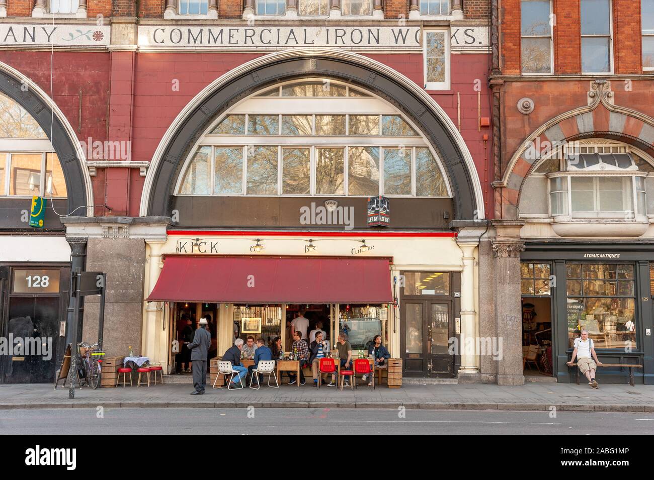 Bar-Kick auf Shoreditch High Street, London, UK Stockfoto