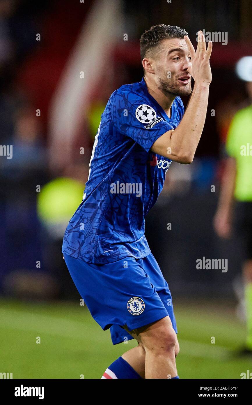 Mestalla, Valencia, Spanien. 27 Nov, 2019. UEFA Champions League Fußball -, Valencia gegen Chelsea; Mateo Kovacic von Chelsea feiert nach dem Scoring der Equalizer Ziel für sein Team (1-1) in Minute 41'-redaktionelle Verwendung Credit: Aktion plus Sport/Alamy leben Nachrichten Stockfoto