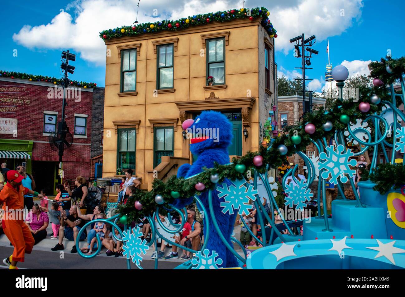 Orlando, Florida. November 22, 2019. Grover in Sesam Straße Party Parade in Seaworld Stockfoto