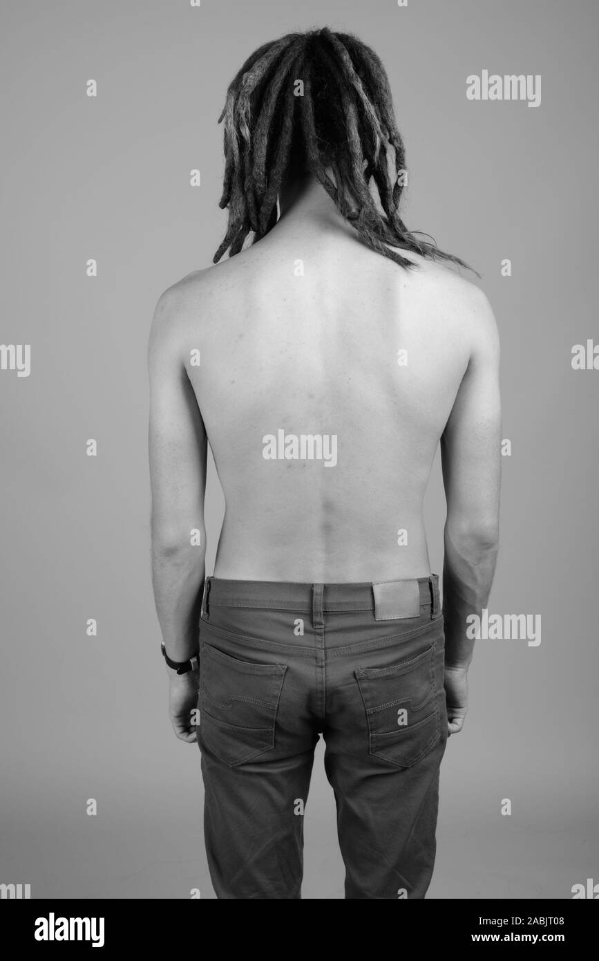 Back View Rasta Man Dreadlocks Stockfotos Back View Rasta