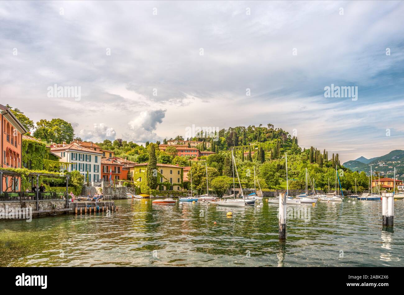 Hafengebiet von Pescallo bei Bellagio am Comer See, Lombardei, Italien Stockfoto