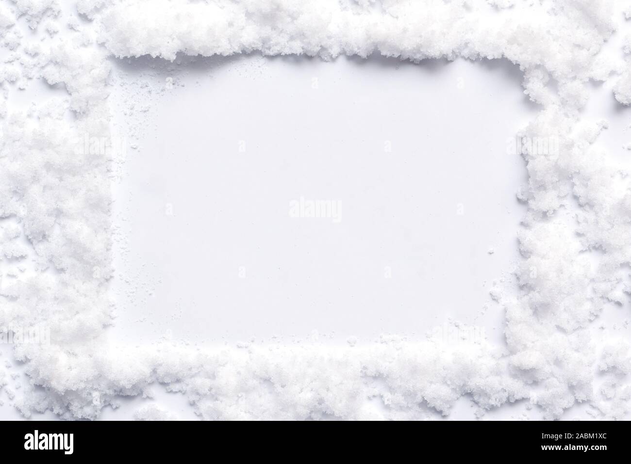Weihnachten Schnee Effekt Hintergrund für Message Board mit Schneeflocken Grenze und weißen Winter style Center Stockfoto