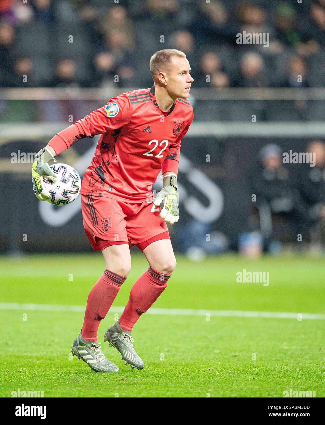 Torwart Treber - Andre TER STEGEN (GER), fallen. Fussball Laenderspiel, EM-Qualifikation, Gruppe C, Deutschland (GER) - Nordirland (NIR) 6:1, am 19/11/2019 in Frankfurt/Deutschland. € | Nutzung weltweit Stockfoto