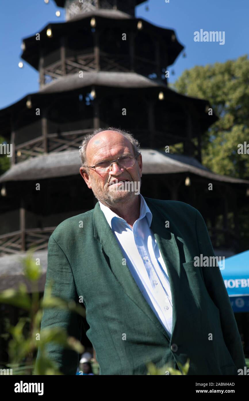 Die kulturmanagerin Pankraz Freiherr von freyberg am Chinesischen Turm