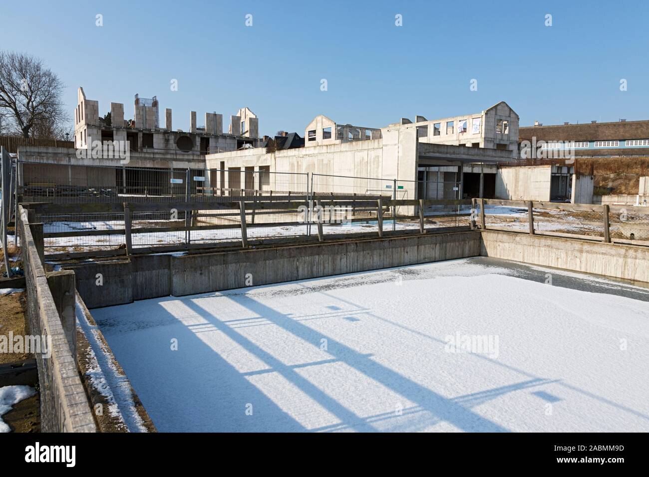 Gescheitertes Bauprojekt Keitum Therme in den Duenen in Sylt Stockfoto